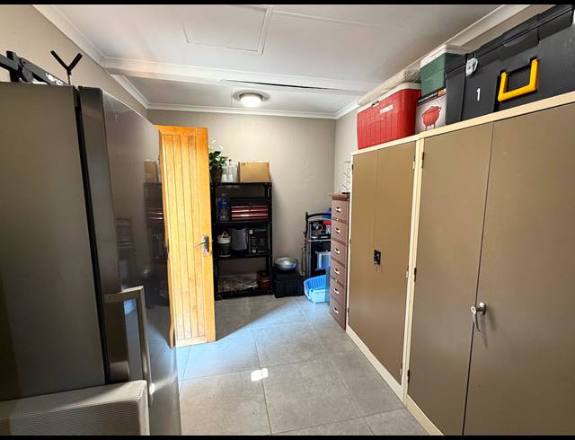 3 BEDROOM SECTIONAL TITLE FOR SALE IN MEYERSDAL